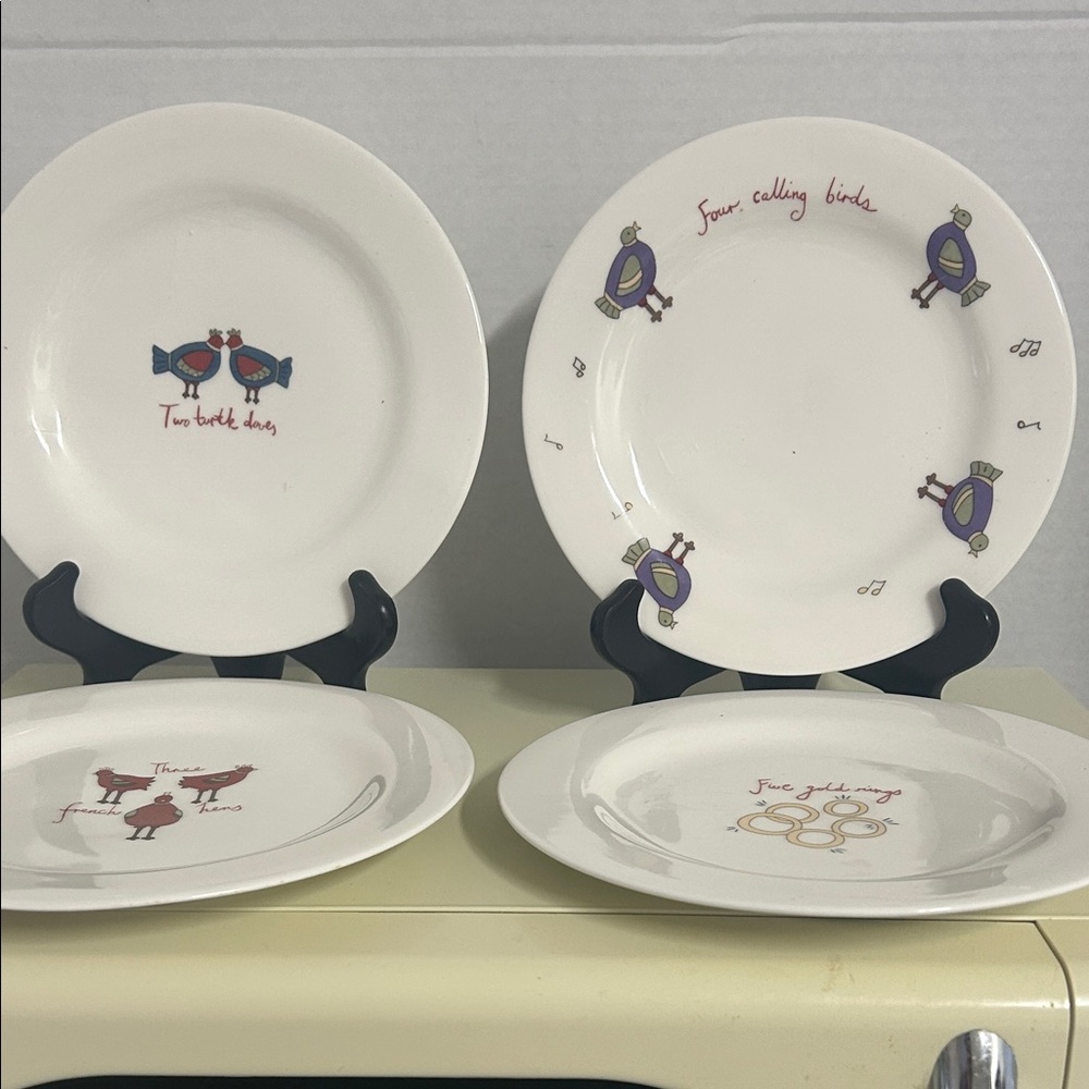 Whimsical Bird Design Dinner Plates - Set of 4